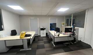 Local industriel  358 m² à vendre à Plérin (22190)