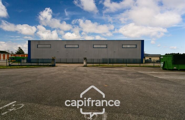 À VENDRE – ENTREPÔT LOGISTIQUE 3 841 m² AVEC QUAIS – VIRAZEIL (47) — photo 4