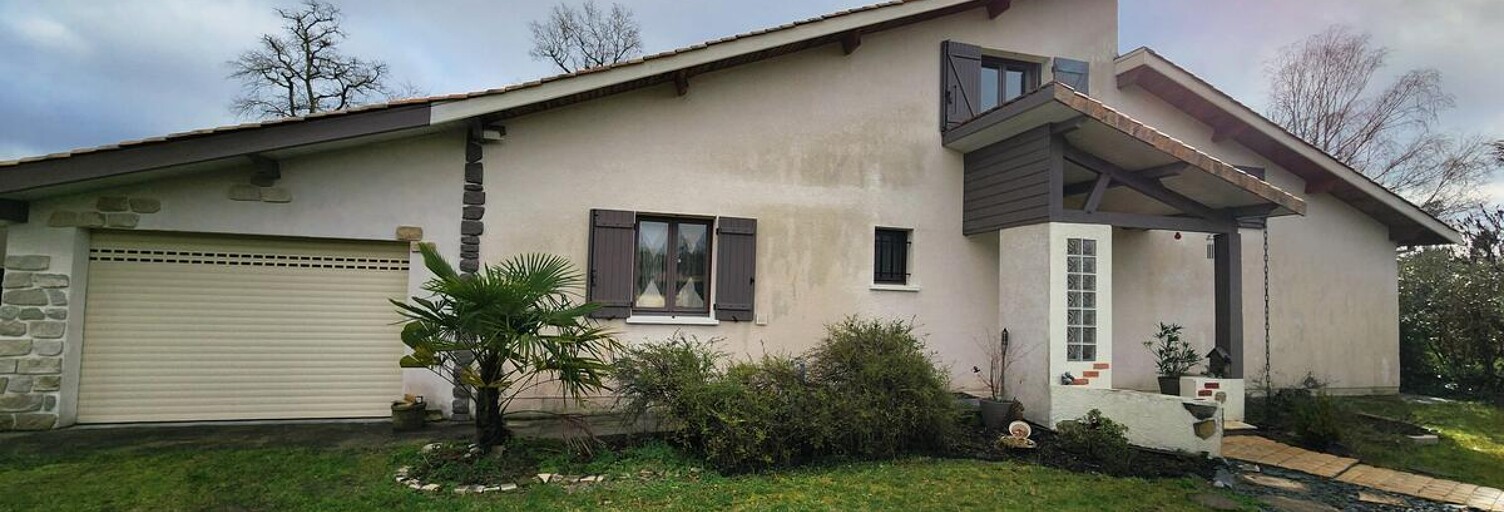 Maison 6 Pièces 154 m² à vendre à Le Pian-Médoc (33290)