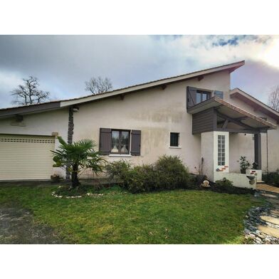 Maison 6 pièces 488250 €