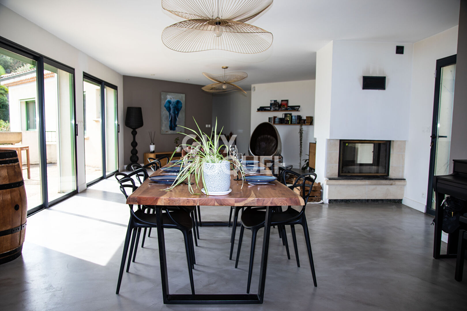 Villa / Maison 9 pièces  à louer Aubenas 07200