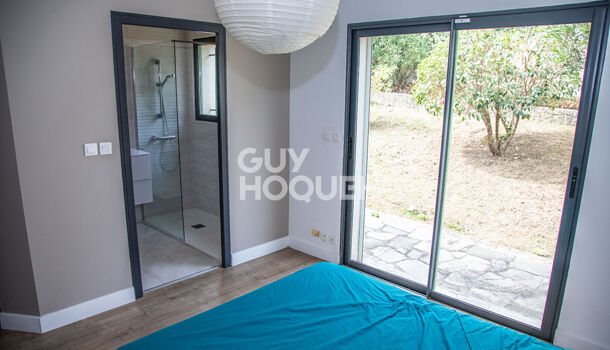 Villa / Maison 9 pièces  à louer Aubenas 07200