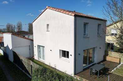 Maison 5 pièces 399900 €