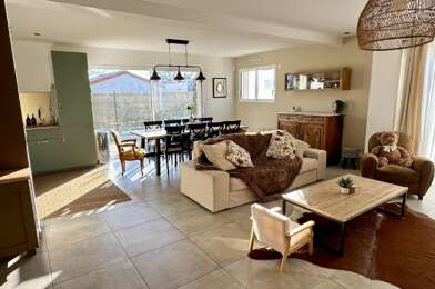 Maison 5 pièces 399900 €