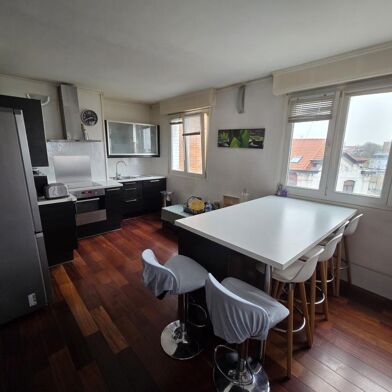 Appartement 4 pièces 168000 €