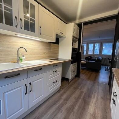 Appartement 3 pièces 800 €