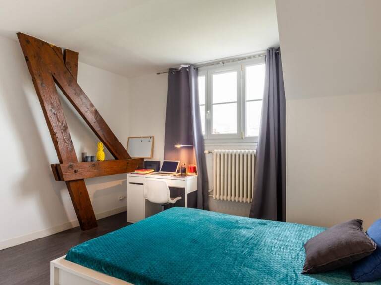 ELEE 3, chambre avec service — photo 1