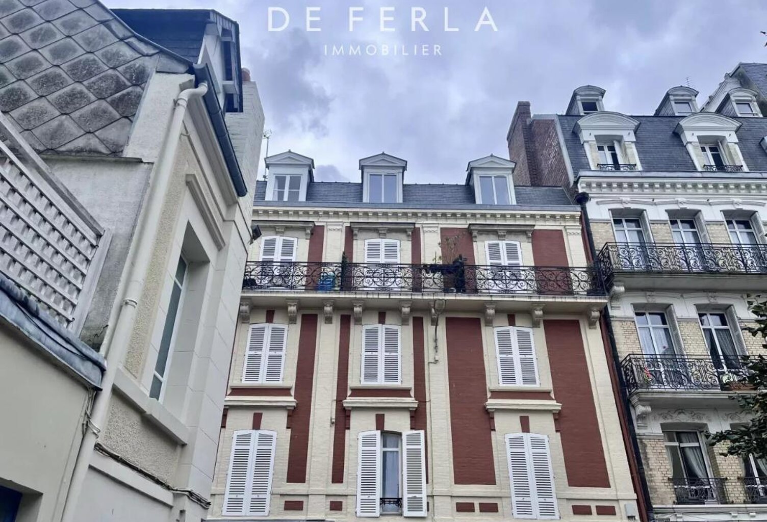 2 PIECES AU COEUR DE TROUVILLE-SUR-MER — photo 1