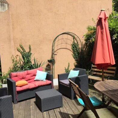 Appartement 5 pièces 1400 €