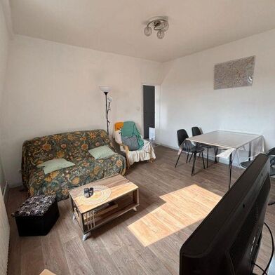 Appartement 3 pièces 850 €