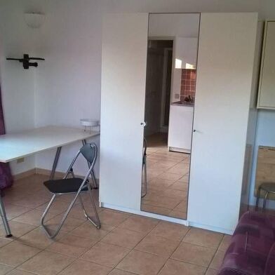 Appartement 1 pièces 590 €