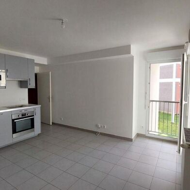 Appartement 2 pièces 860 €
