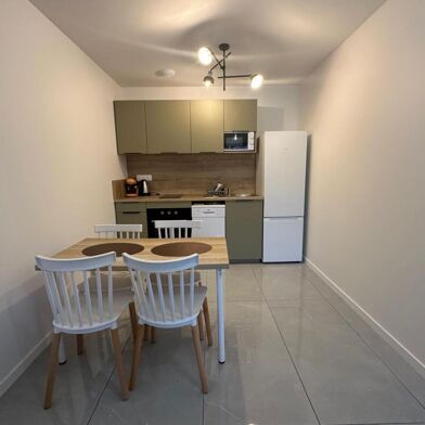 Appartement 2 pièces 1090 €