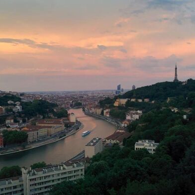 Appartement 3 pièces 1250 €