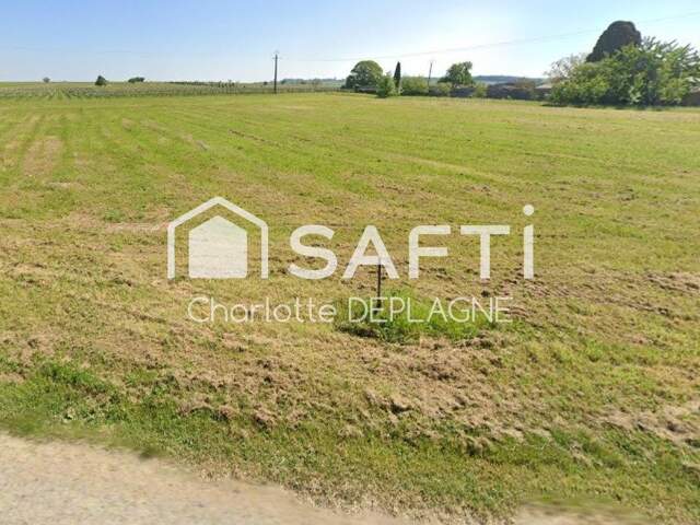Terrain de 996m2 emplacement privilégié , cadre de vie recherché ce terrain est une vrai perle rare. — photo du bien