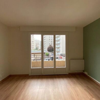 Appartement 3 pièces 795 €