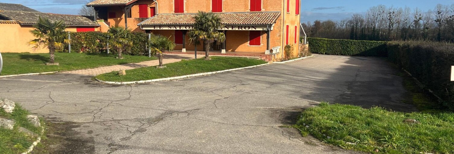 Commerce  850 m² à vendre à Saint-Georges-de-Reneins (69830)