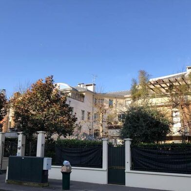 Appartement 1 pièces 1050 €