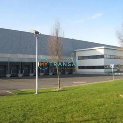 Local industriel  78800 €