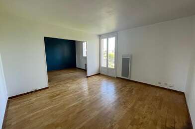 Appartement 3 pièces 711 €