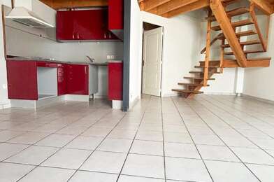 Appartement 3 pièces 695 €