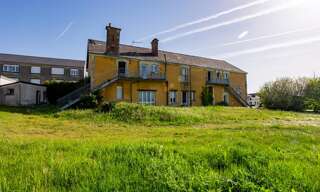 Immeuble  403 m² à vendre à Neufchâtel-en-Saosnois (72600)