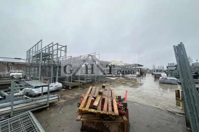 Terrain  680000 €
