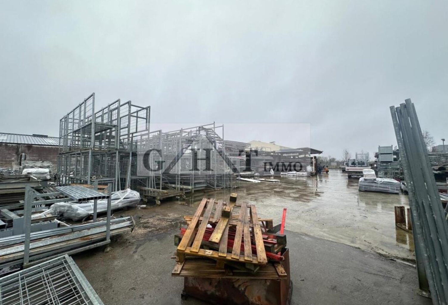 TERRAIN/ENTREPOT A VENDRE NEUILLY-EN-THELLE — photo 1