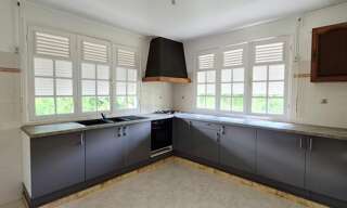 Maison 5 Pièces 164 m² à louer à Lamentin (97129)