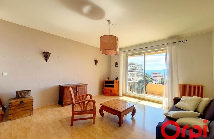 Appartement T2 Vue mer À Vendre — photo 2
