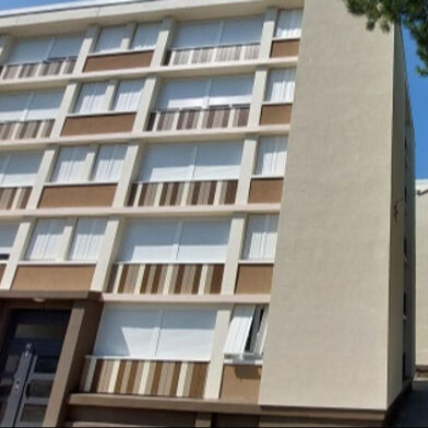 Appartement 4 pièces 464 €