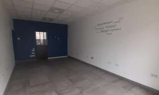 property.type.service   m² à louer à Oraison (04700)