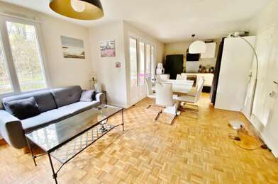 Appartement 4 pièces 1270 €