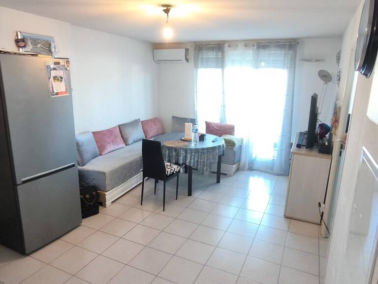 LA MANADE Nîmes appartement de type 3 et terrasse — photo 1