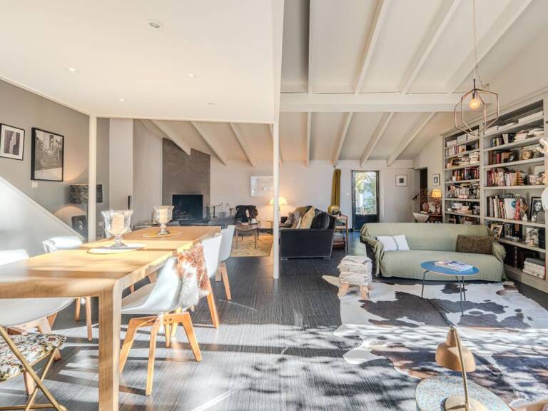 Maison de ville pleine de charme- coup de coeur assuré au coeur de Lunel — photo 1
