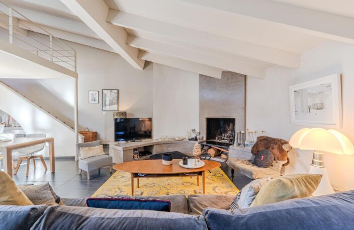 Maison de ville pleine de charme- coup de coeur assuré au coeur de Lunel — photo 2