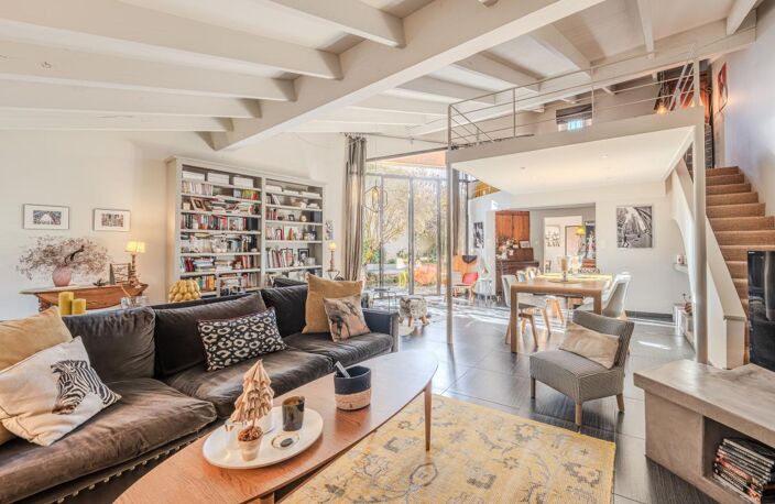 Maison de ville pleine de charme- coup de coeur assuré au coeur de Lunel — photo 4