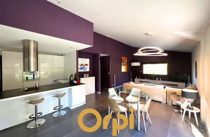 SIGNES : 400 m² de logement, bureau et stockage — photo 3