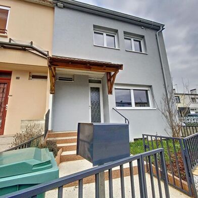 Maison 4 pièces 995 €