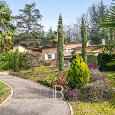 Maison 7 pièces 1200000 €