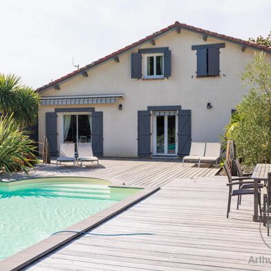 Maison 9 pièces 1094000 €