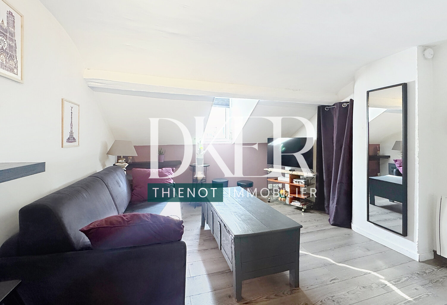 Appartement T2 - Reims Centre - Dernier étage — photo 1