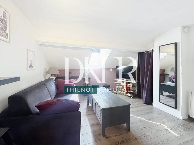 Appartement T2 - Reims Centre - Dernier étage — photo 1