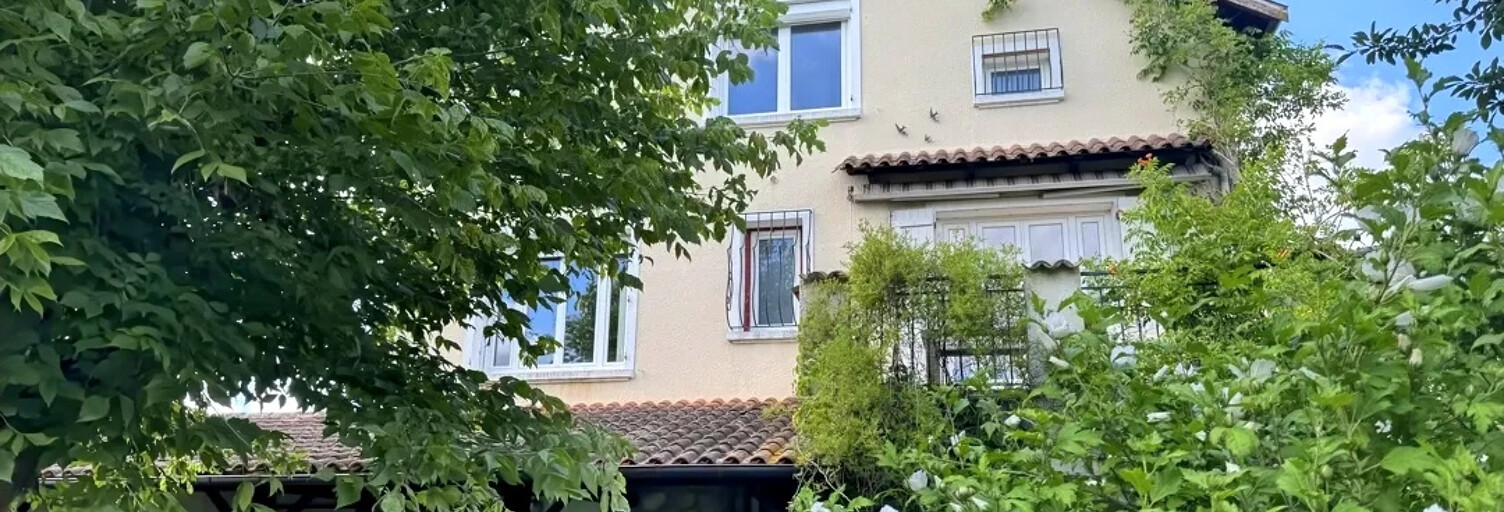 Maison 9 Pièces 209 m² à vendre à Bergerac (24100)