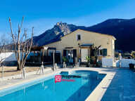 À l'abris des regards- maison 5 pièces sur terrain plat, à découvrir ! — photo 2