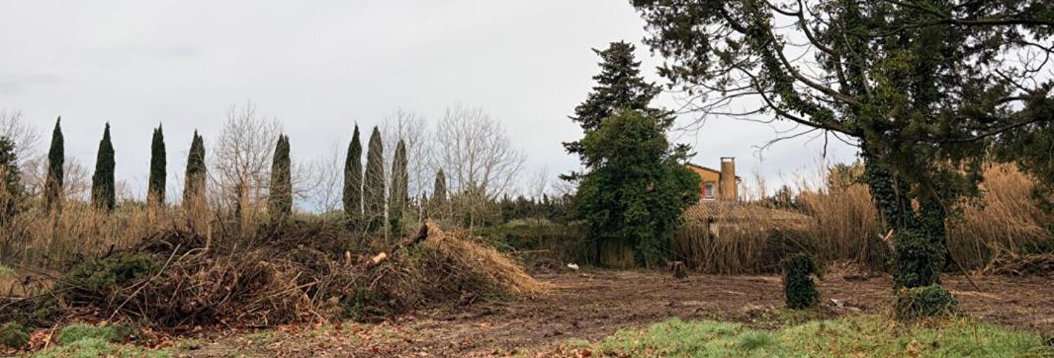 Maison  1682 m² à vendre à Pujaut (30131)