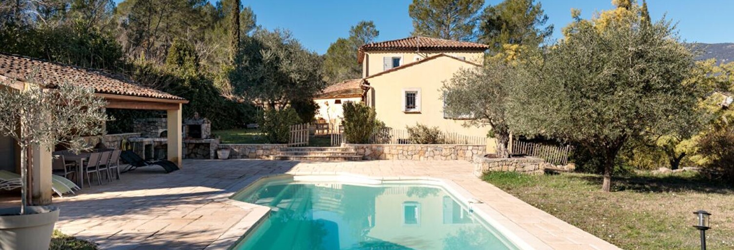 Maison 8 Pièces 275 m² à vendre à Fayence (83440)