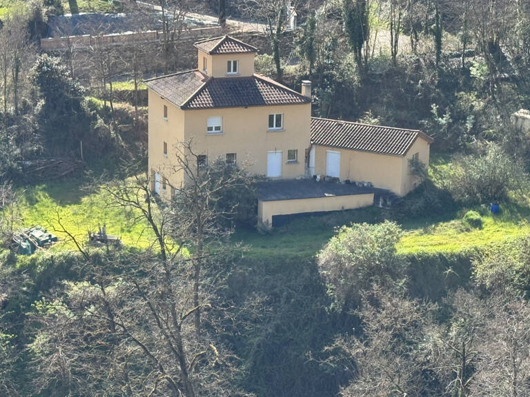 Maison 8 pièces 191m2 20 750m2 de terrain — photo 1