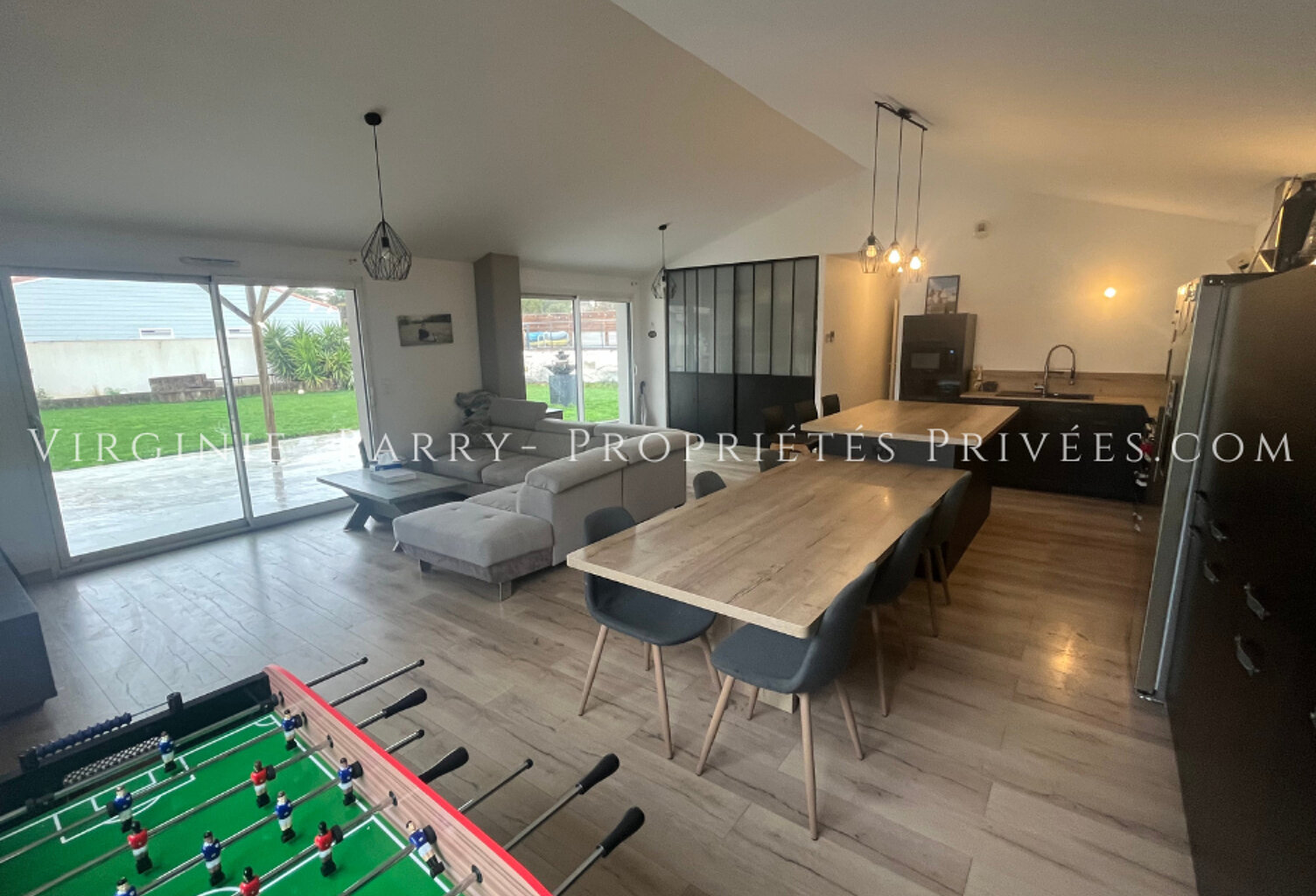 BELLE MAISON T4 DE PLAIN PIED NON MITOYENNE AVEC PISCINE — photo 1