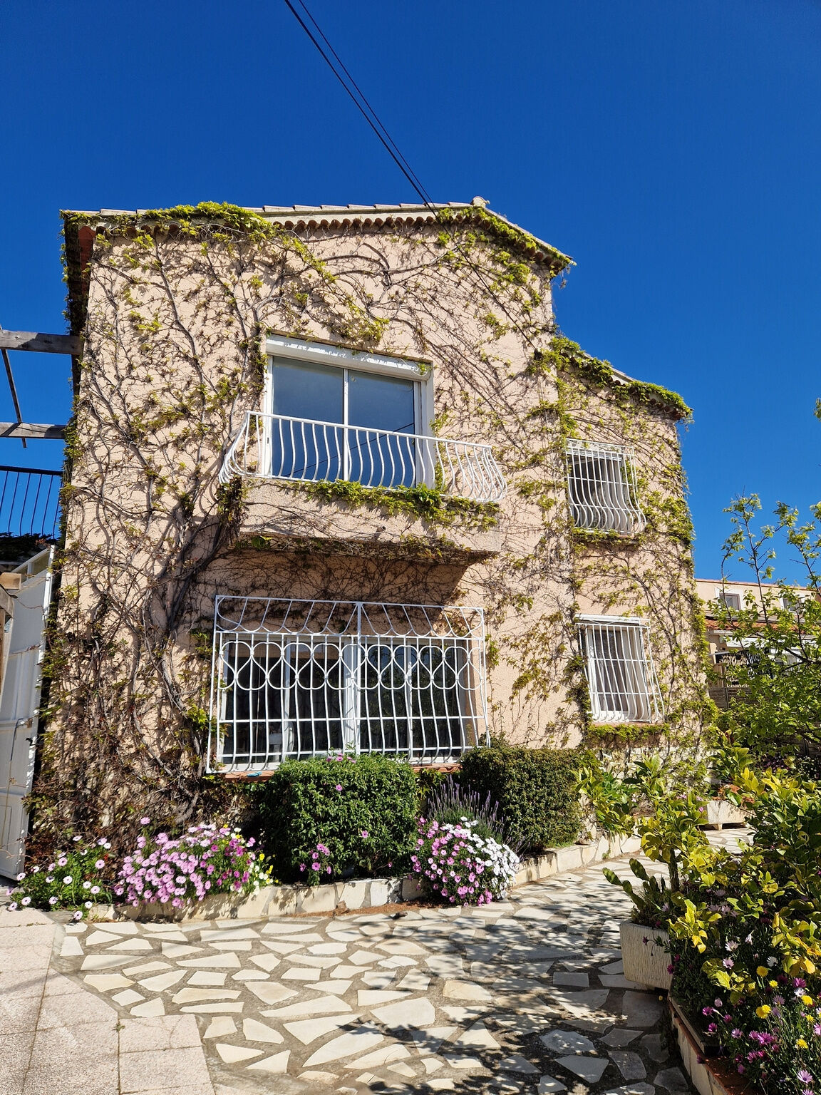 Villa / Maison  T5 à vendre Seyne-sur-Mer (La) 83500